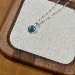 Elegant Silver Blue Pendant Necklace